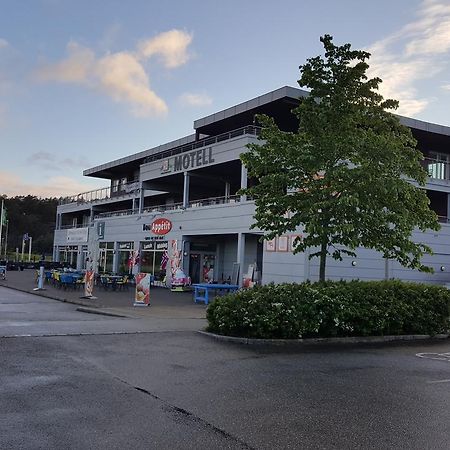 Motell Svinesundparken ハルデン エクステリア 写真